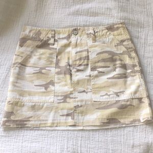 Sanctuary Beige Camo Skirt